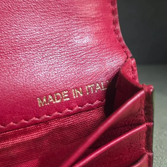 Valentino Garavani Rockstud Wallet - Picture 4 of 7